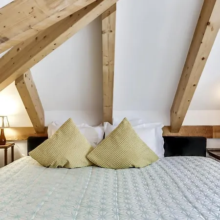 Luxa Charm House By Lovelystay-2